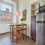 3 House - By Ghor * Rome