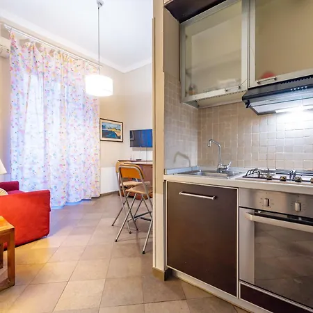 3 House - By Ghor * Rome