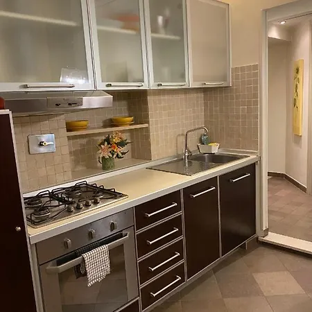 3house By Ghor Apartment *