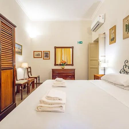 3 House -by Ghor Apartamento *