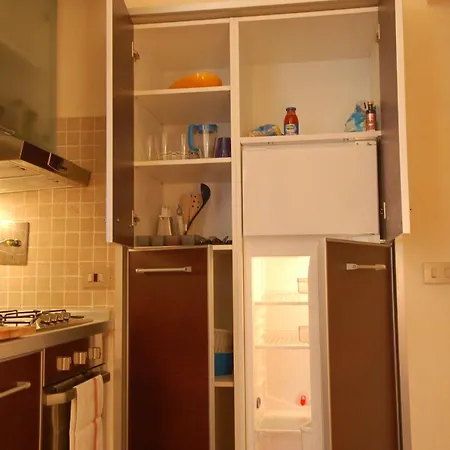 3house By Ghor Apartment *