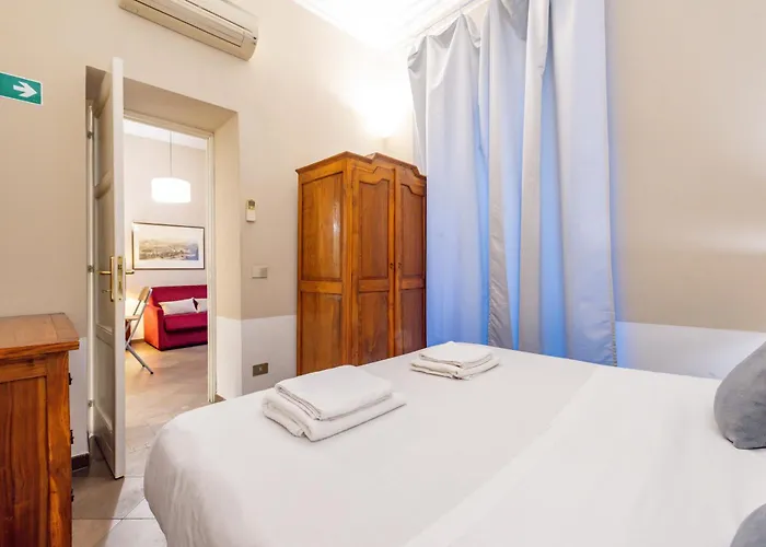 3 House - By Ghor Roma